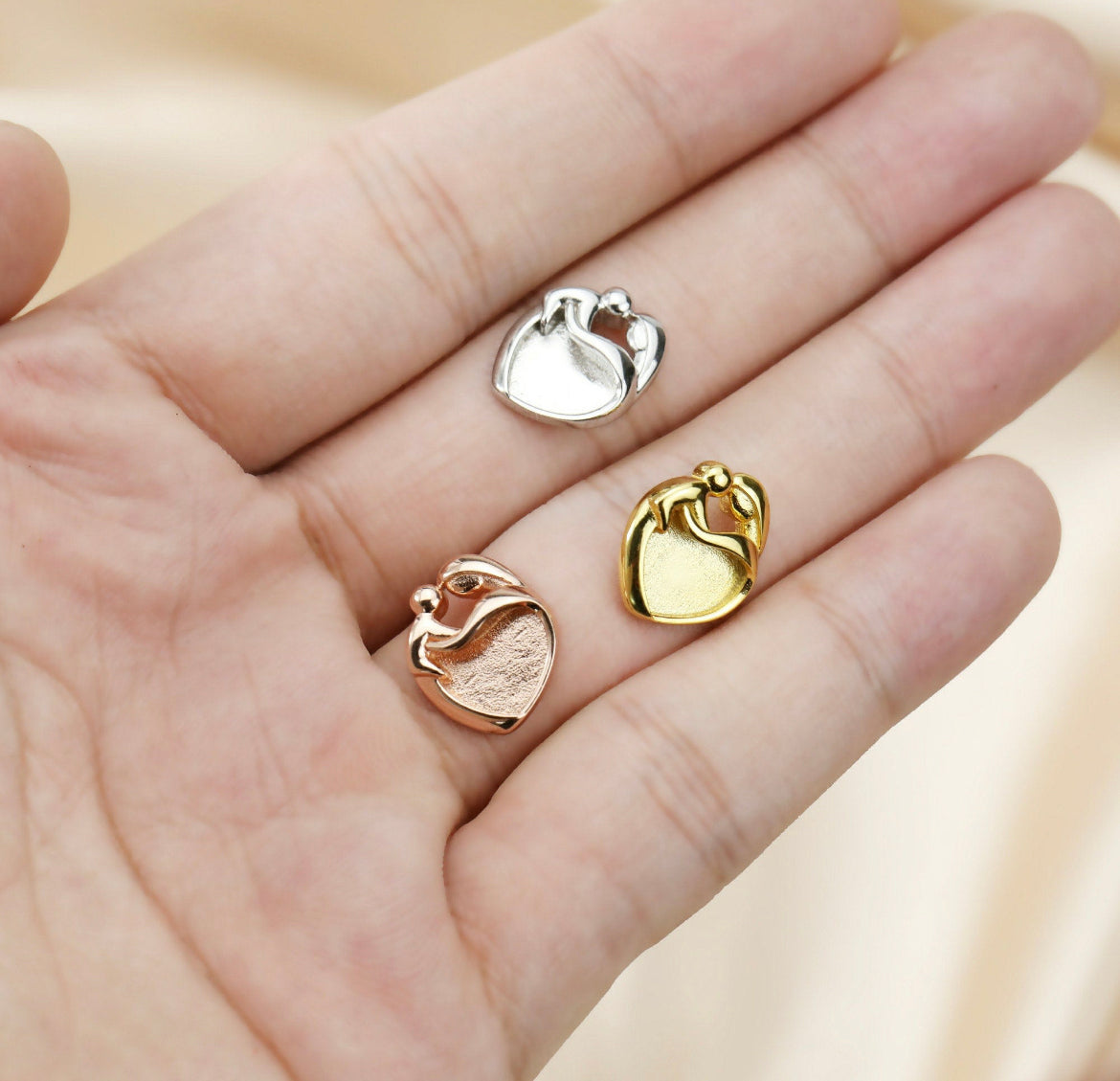 Mothers love Necklace